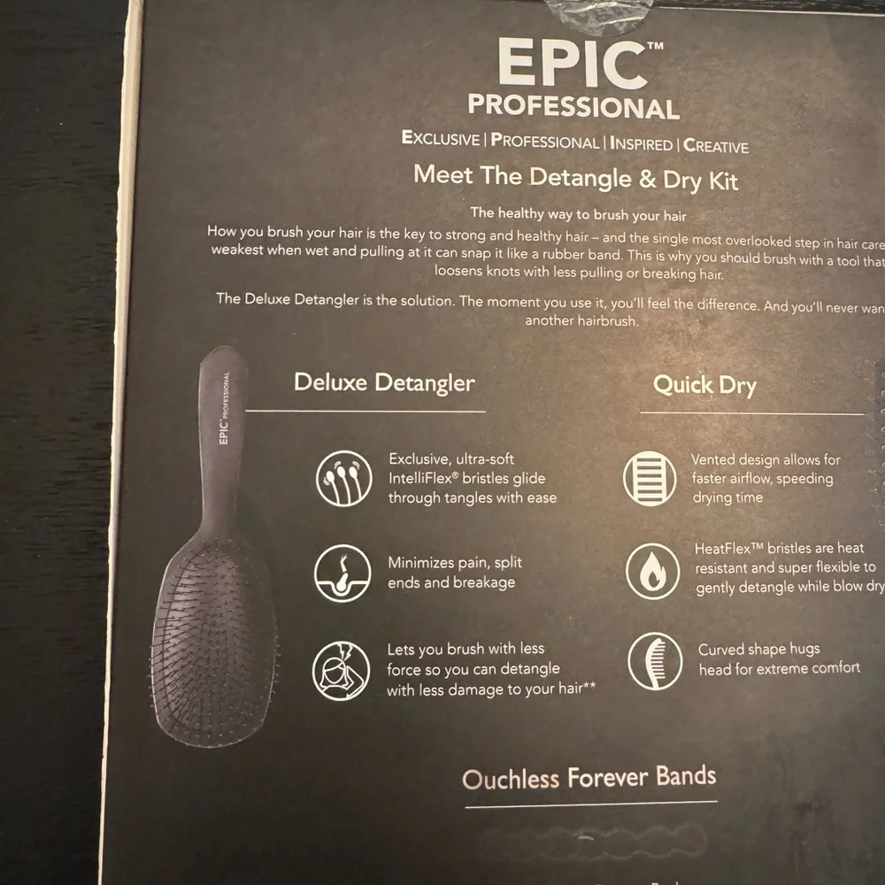 NWT Epic Professional Detangle & Hairbrush Kit